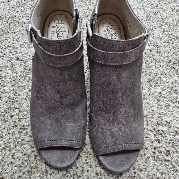 Life Stride Anastasia Gray/Tan Peep-toe Bootie Size 10M - Picture 1 of 4